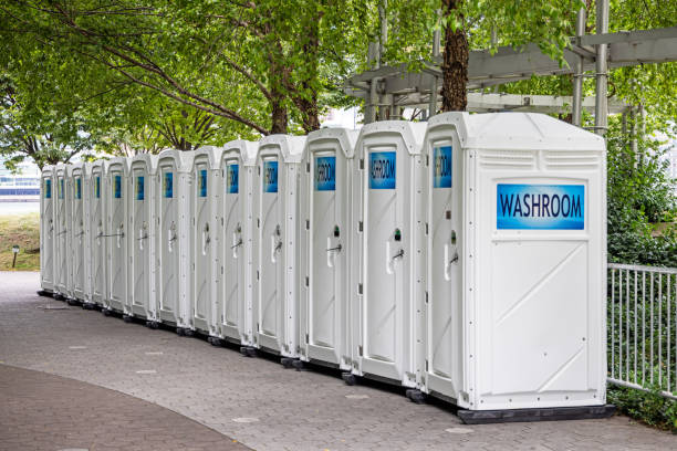 Best Luxury portable toilet rental  in San Rafael, NM